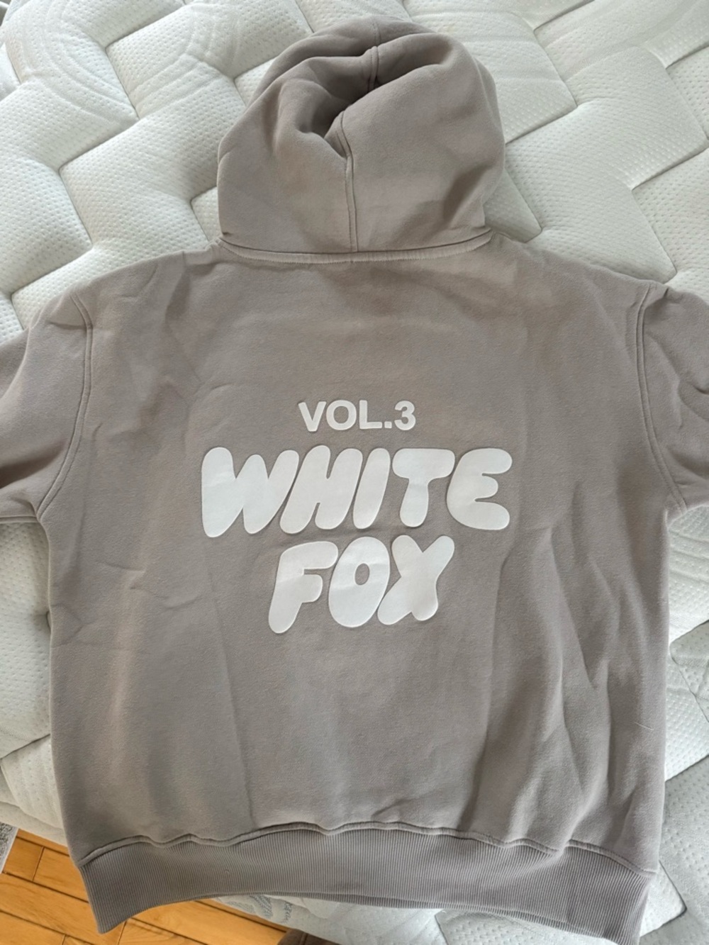 WHITE FOX Hoodie- Small
